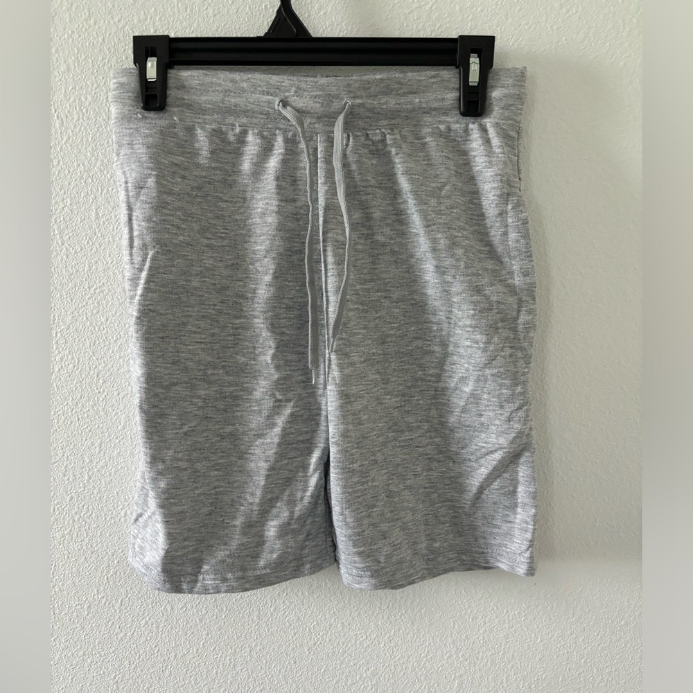 Gray shorts